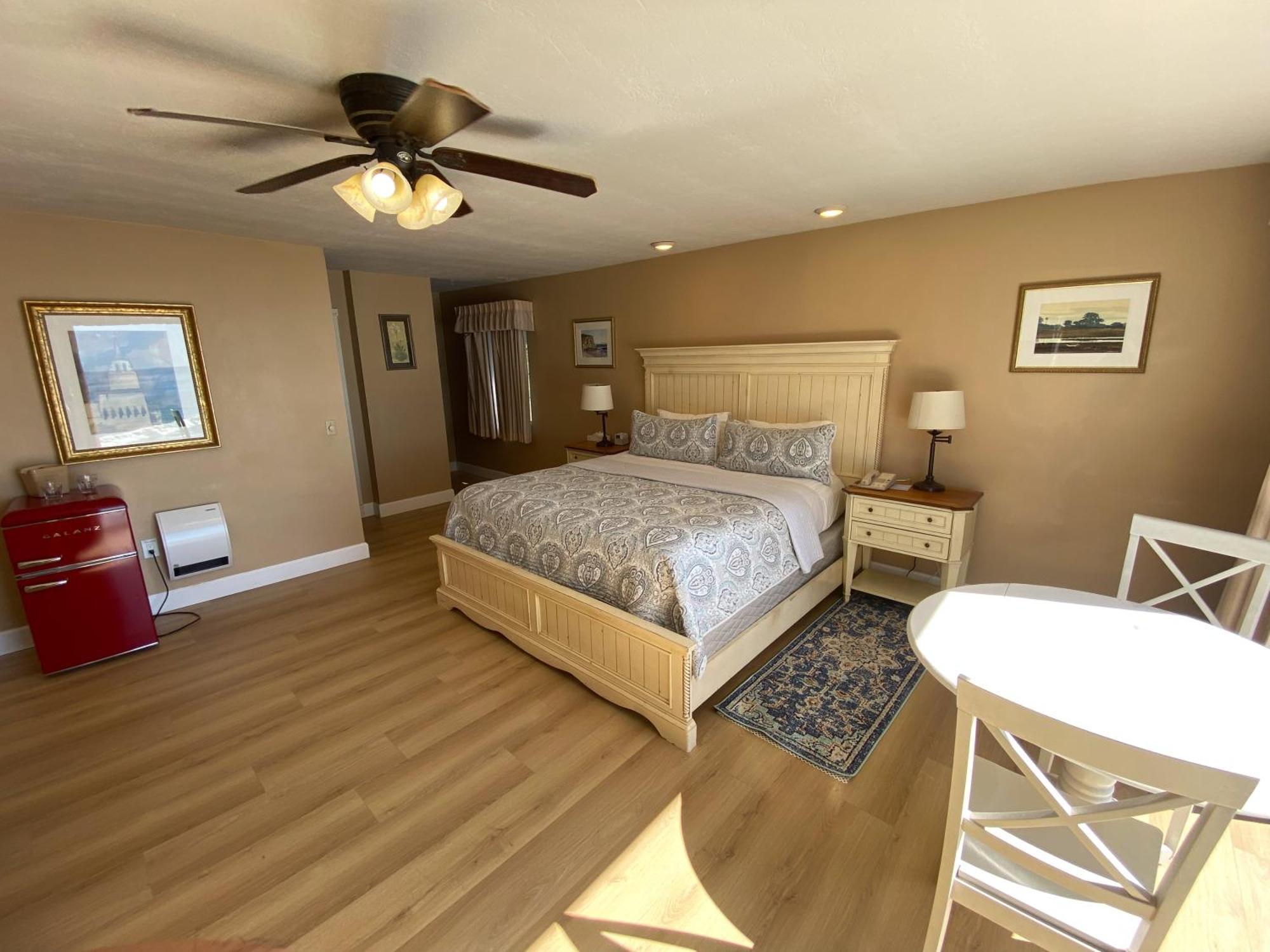 Cliff House Inn Muscle Shoals Номер фото
