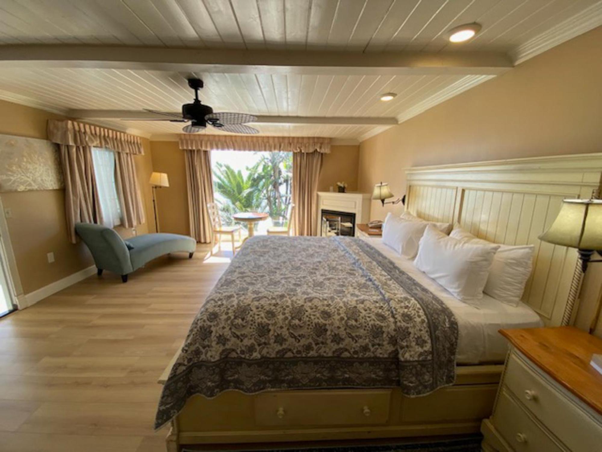 Cliff House Inn Muscle Shoals Номер фото